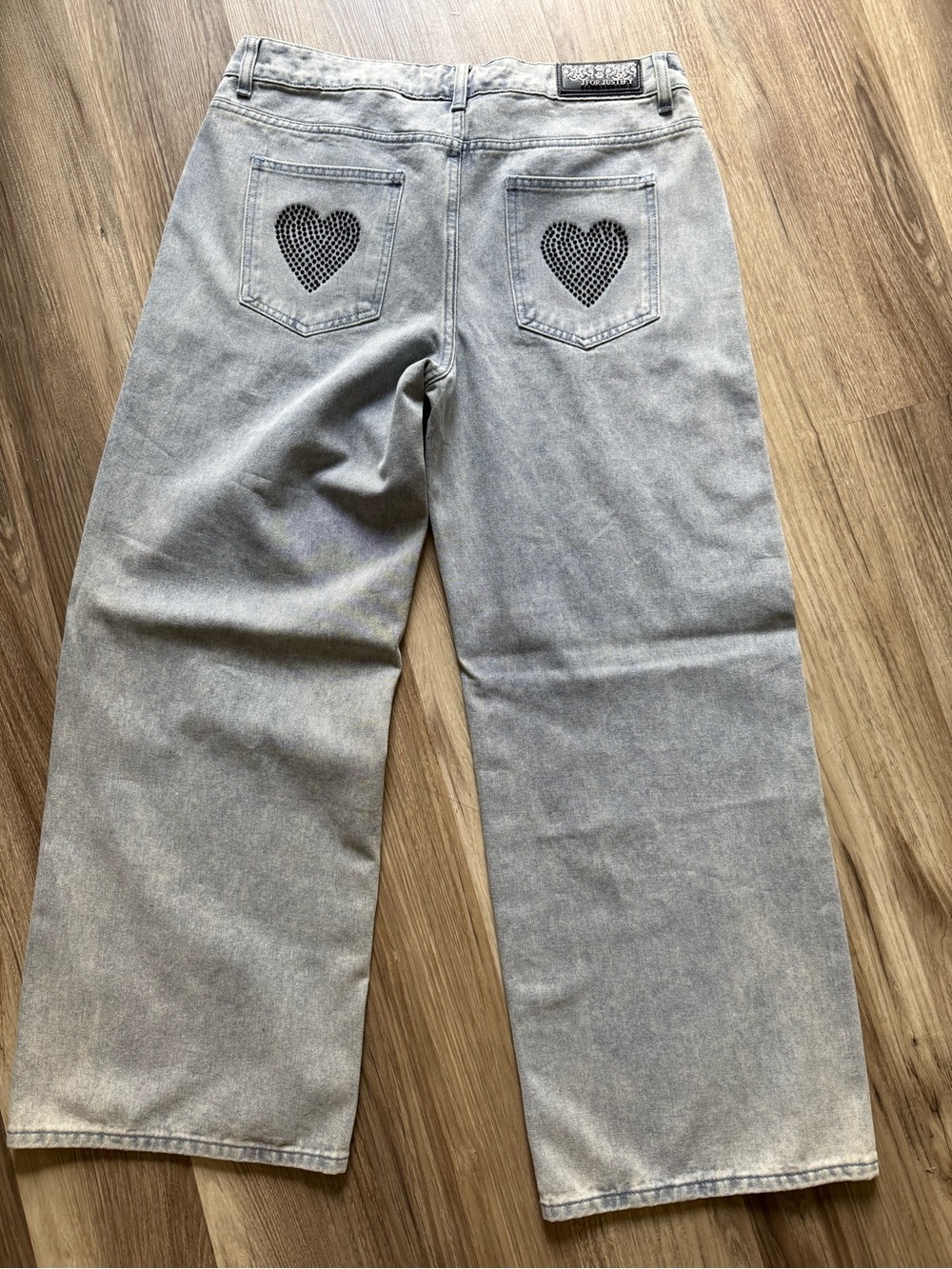 J for Justify Light Gray Wide Leg Jeans with Heart Back Pockets